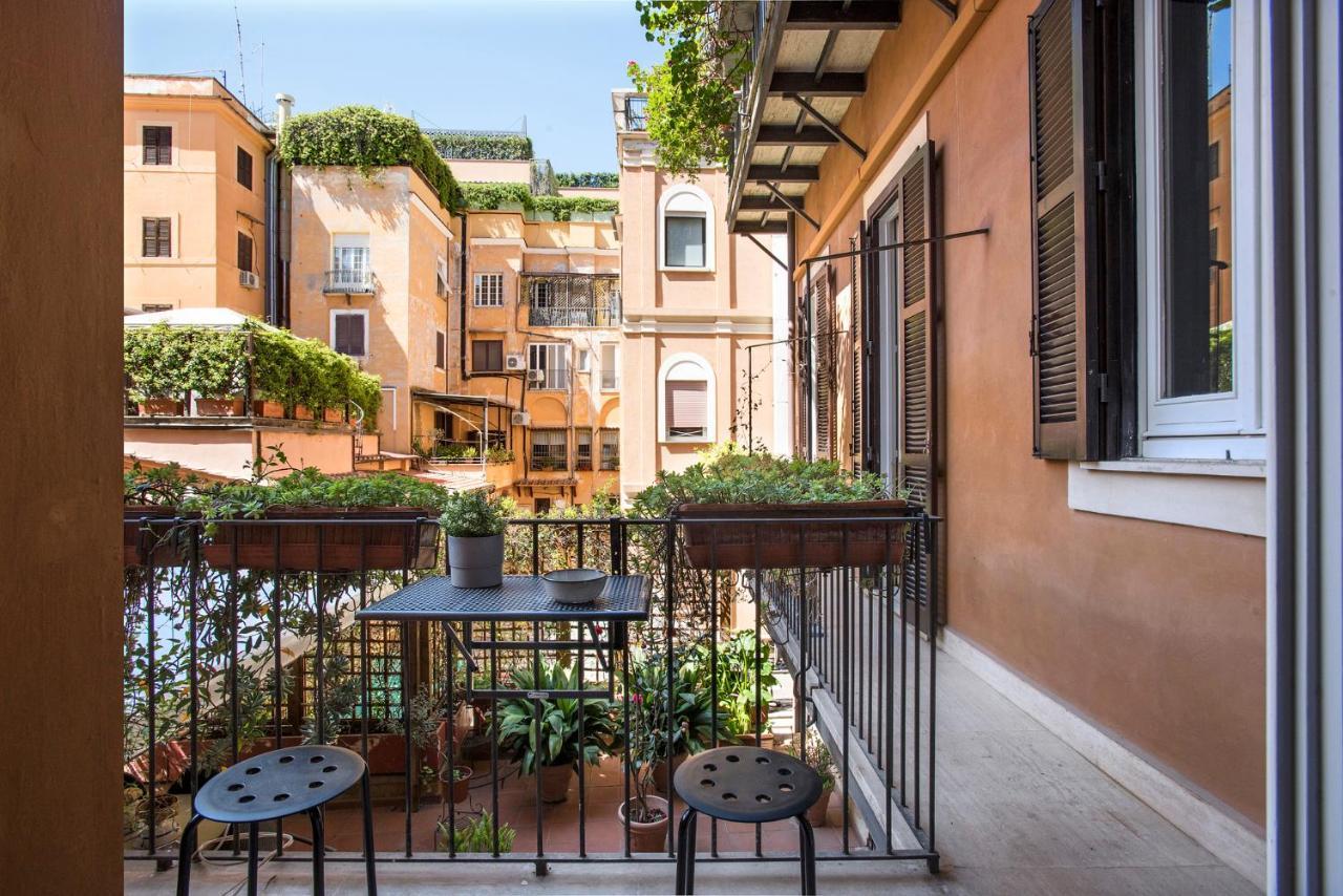 ローマCasa Ameliotta Designアパートメント エクステリア 写真